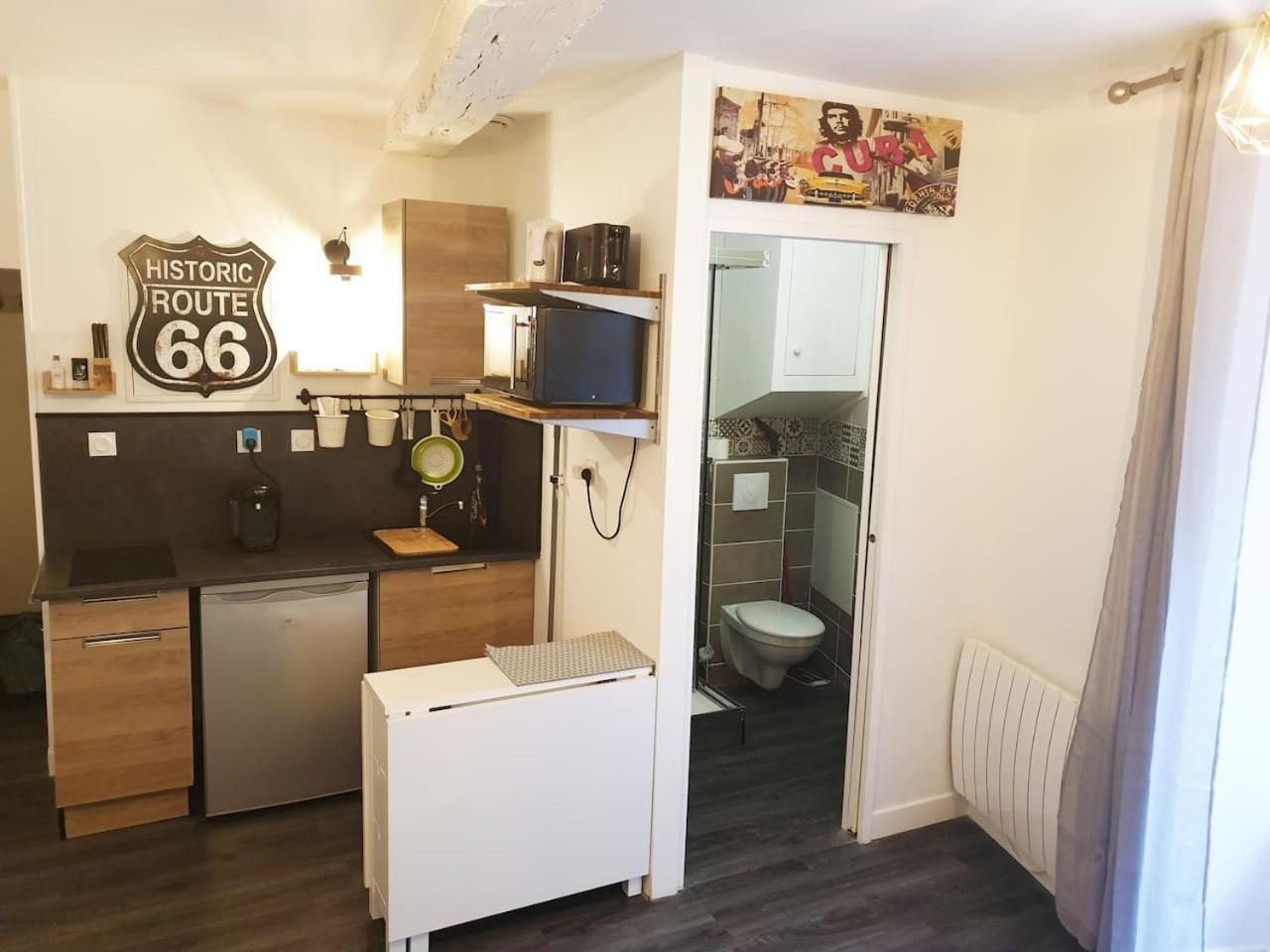 Le Nid Des Carmes Apartment Nantes Luaran gambar