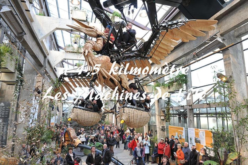 Le Nid Des Carmes Apartment Nantes Luaran gambar